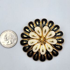 Black white & gold flower brooch